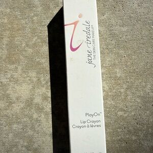 Jane Iredale PlayOn Lip Crayon - charming